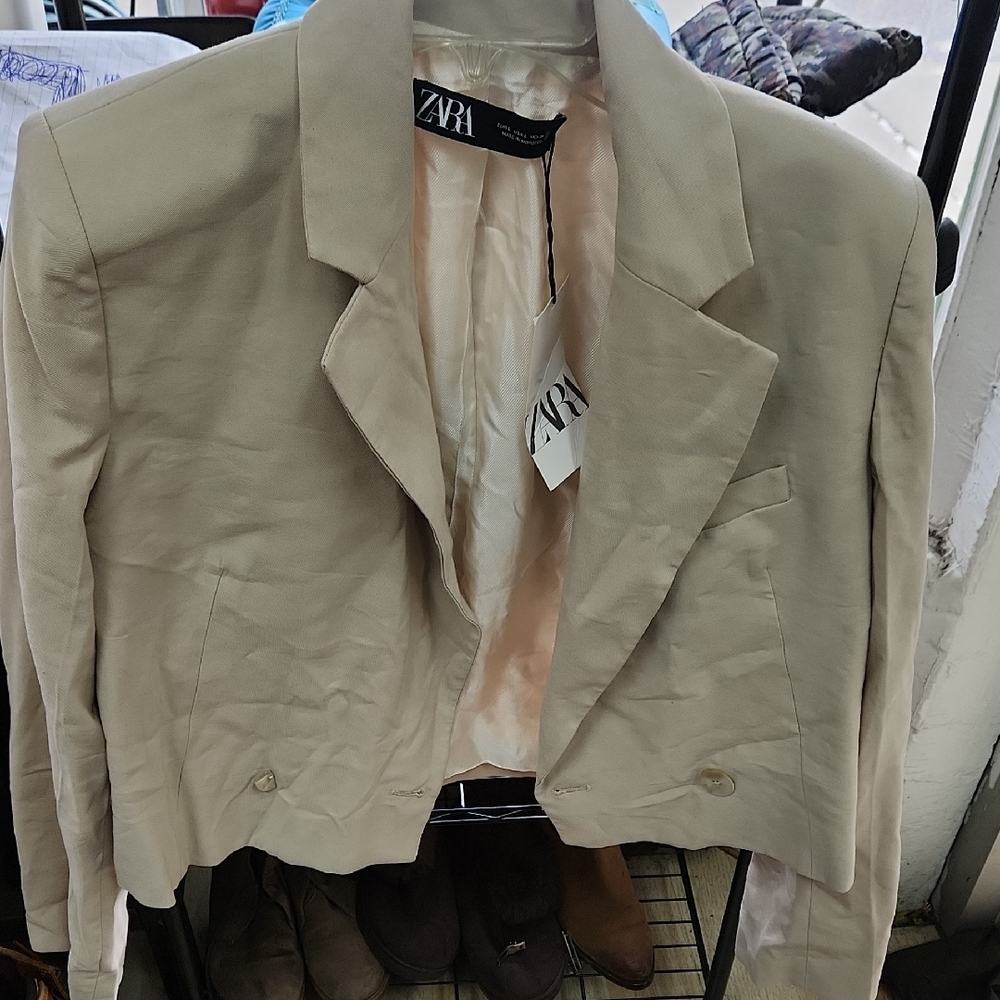 Zara Women's Beige Blazer